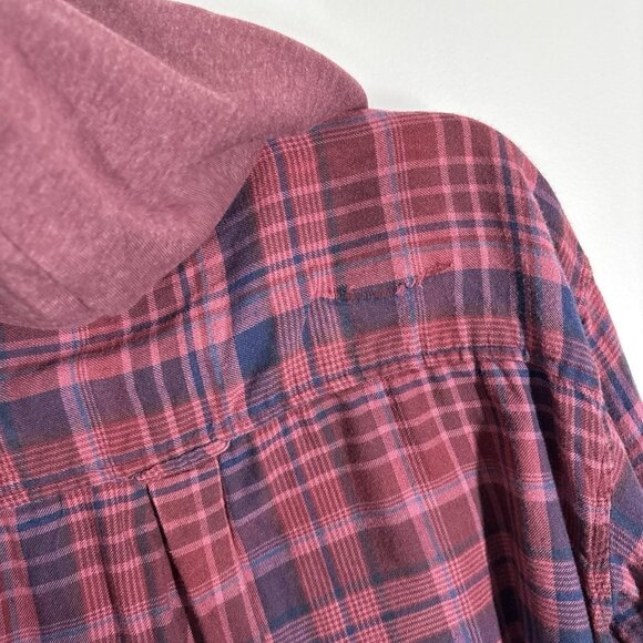 American Eagle Women S Burgundy Plaid Distressed Cropped Hooded Flannel Shirt - Picture 15 of 15